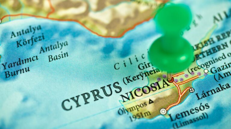 green pin place at cyprus map